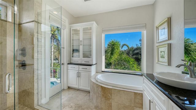 7118 HAWKS HARBOR CIRCLE, Bradenton, FL 34207