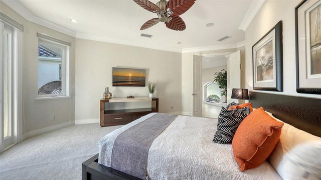 7118 HAWKS HARBOR CIRCLE, Bradenton, FL 34207