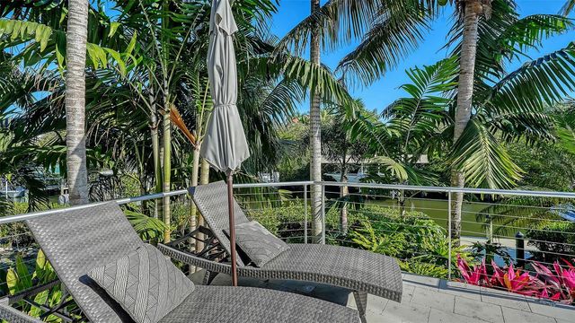 7118 HAWKS HARBOR CIRCLE, Bradenton, FL 34207