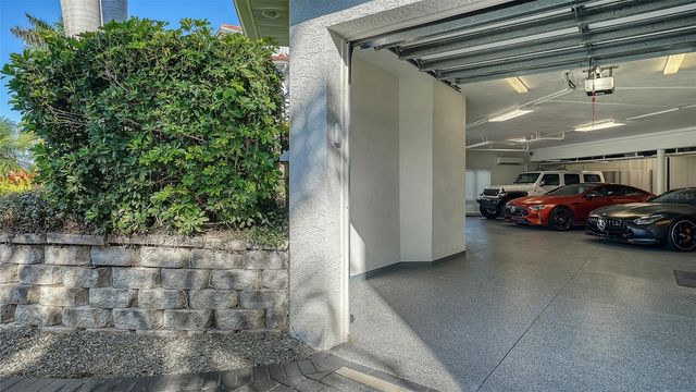 7118 HAWKS HARBOR CIRCLE, Bradenton, FL 34207