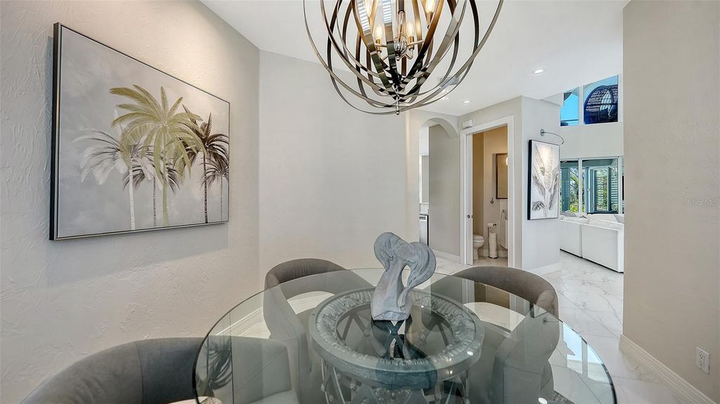 Image 13 of property listing at 7118 HAWKS HARBOR CIRCLE, Bradenton, FL 34207