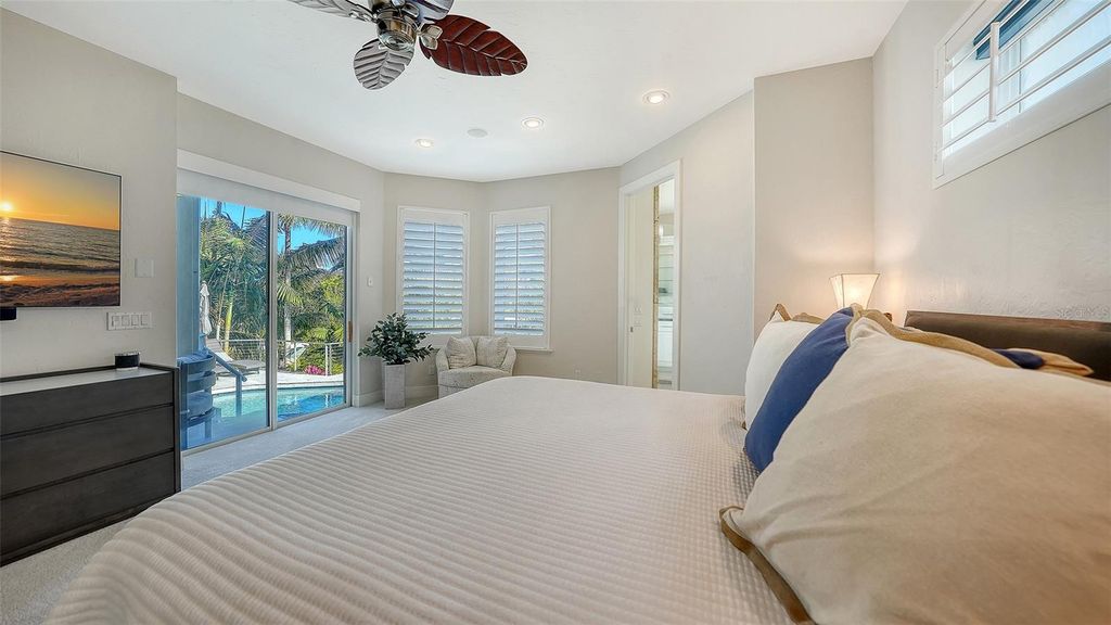 Image 33 of property listing at 7118 HAWKS HARBOR CIRCLE, Bradenton, FL 34207