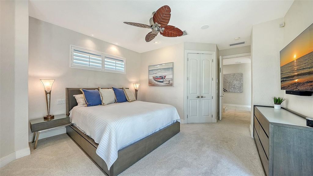 Image 34 of property listing at 7118 HAWKS HARBOR CIRCLE, Bradenton, FL 34207