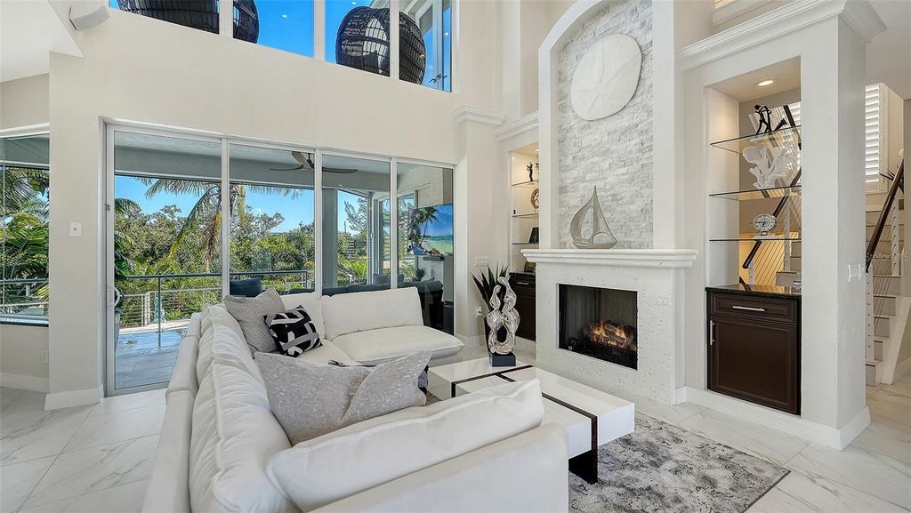 Image 6 of property listing at 7118 HAWKS HARBOR CIRCLE, Bradenton, FL 34207