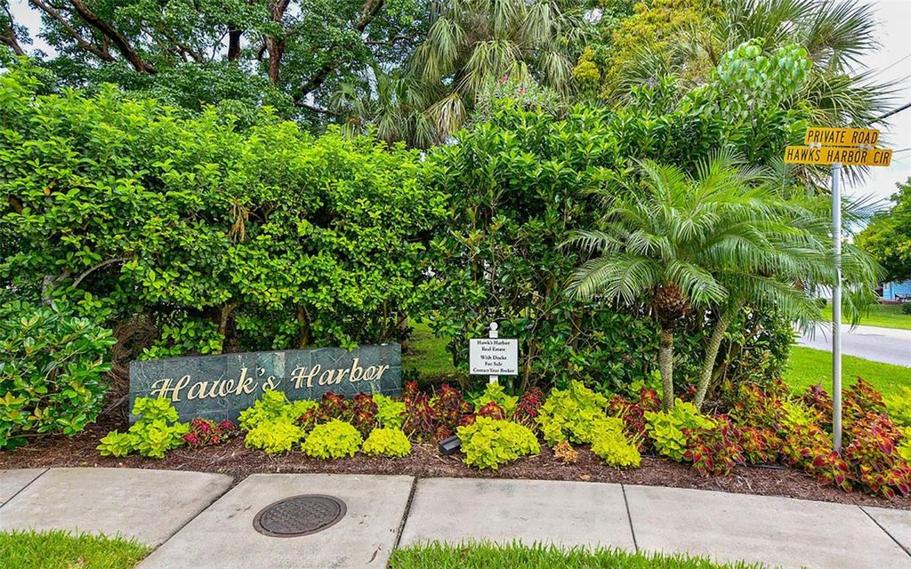 Image 73 of property listing at 7118 HAWKS HARBOR CIRCLE, Bradenton, FL 34207