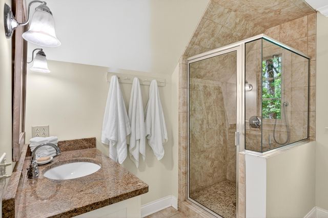 5110 Old Chestnut Ridge Road, Signal Mountain, TN 37377