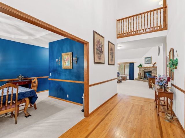 1250 Columbine Cir, Salina, KS 67401