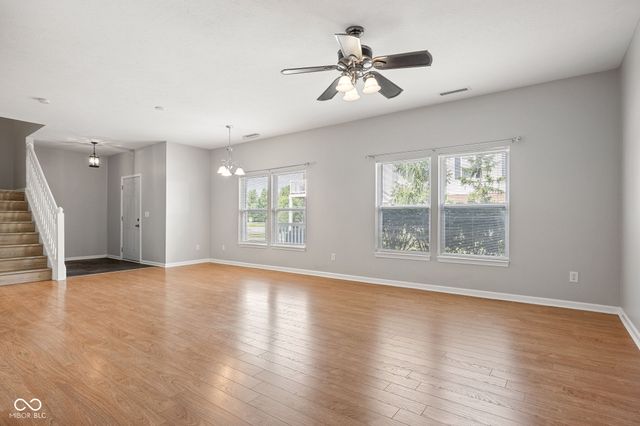 12175 Bubbling Brook Drive UNIT 1100, Fishers, IN 46038