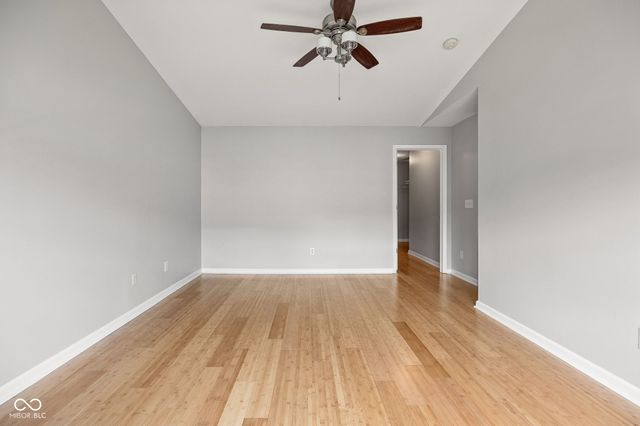 12175 Bubbling Brook Drive UNIT 1100, Fishers, IN 46038