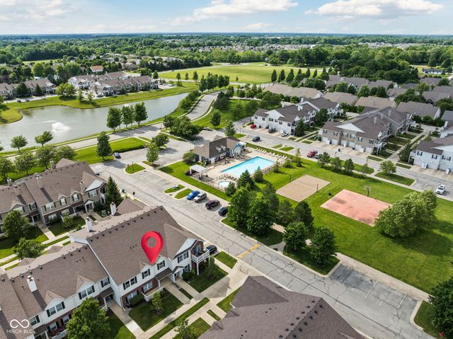 12175 Bubbling Brook Drive UNIT 1100, Fishers, IN 46038