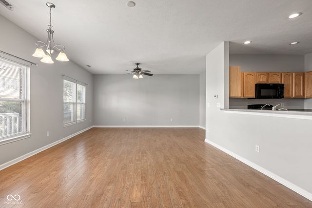 12175 Bubbling Brook Drive UNIT 1100, Fishers, IN 46038