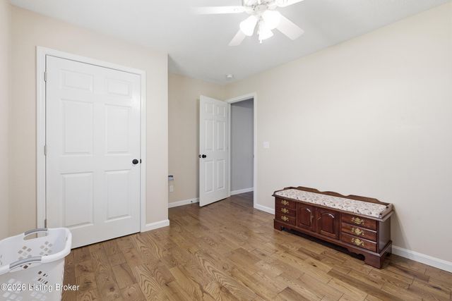 1003 Whispering Oak Dr, Bardstown, KY 40004