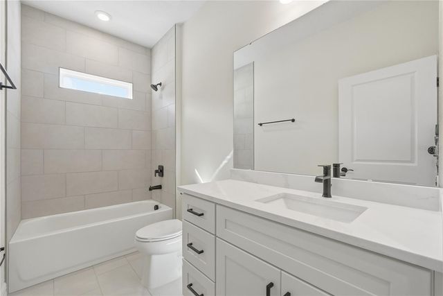 1211 STRATTON AVENUE, Groveland, FL 34736