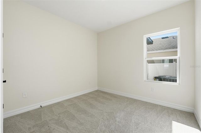 1211 STRATTON AVENUE, Groveland, FL 34736