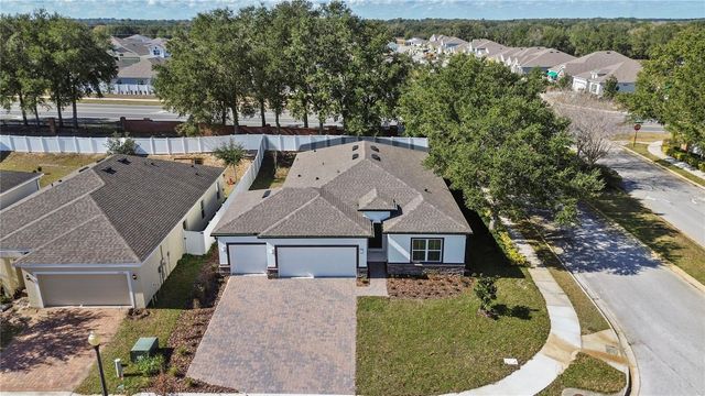 1211 STRATTON AVENUE, Groveland, FL 34736