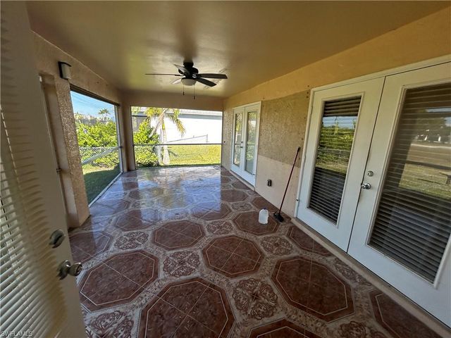 3516 SW 15th PL, Cape Coral, FL 33914