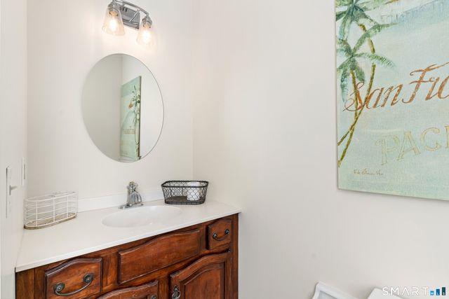 30 Pepperwood Lane, Branford, CT 06405