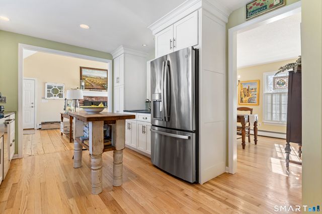 30 Pepperwood Lane, Branford, CT 06405