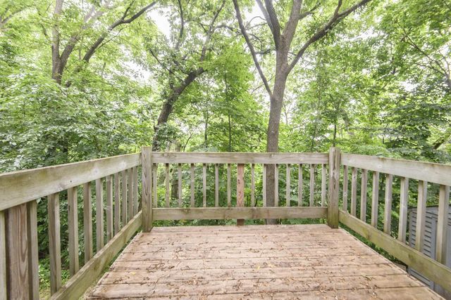 W344S10664 Island View LANE, Mukwonago, WI 53149