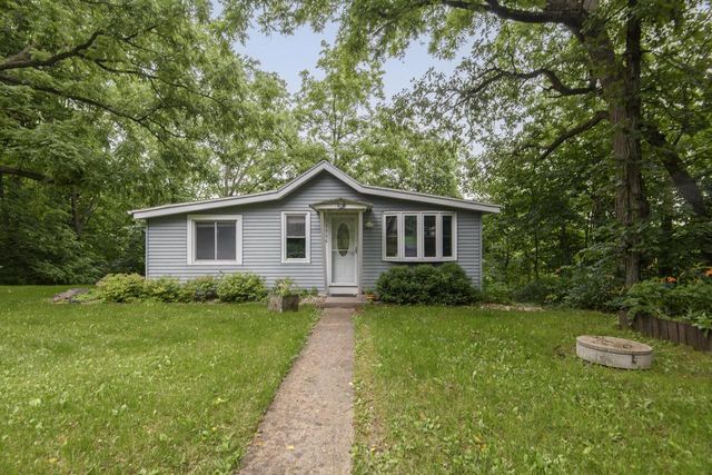 W344S10664 Island View LANE, Mukwonago, WI 53149