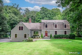 121 Carriage Drive, Southbury, CT 06488