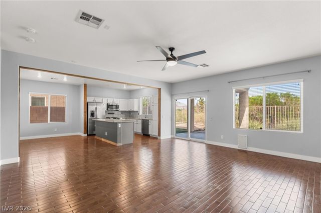 8116 Loma Del Ray Street, Las Vegas, NV 89131