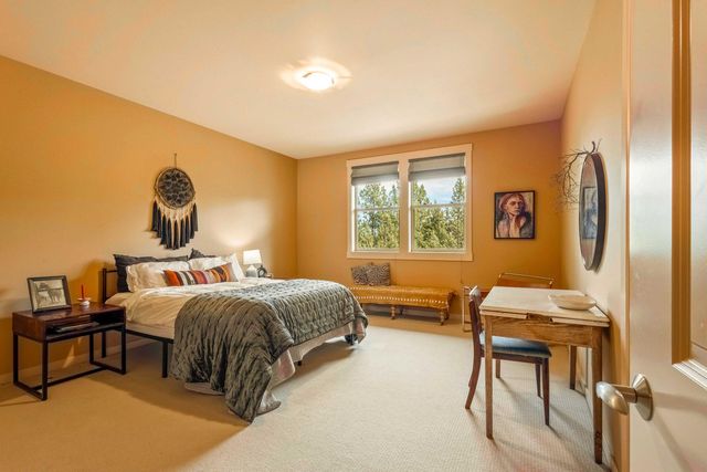 3560 NW Braid Drive, Bend, OR 97703