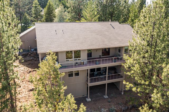 3560 NW Braid Drive, Bend, OR 97703
