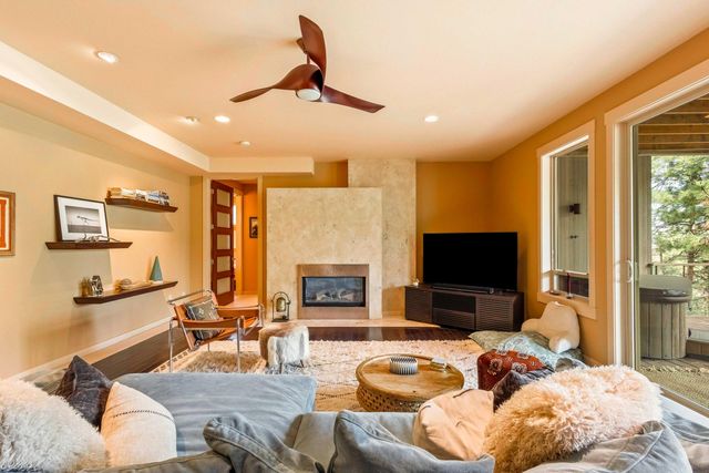 3560 NW Braid Drive, Bend, OR 97703