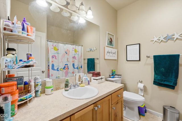 540 NW 28th Street, Redmond, OR 97756