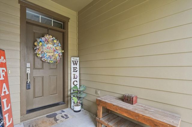 540 NW 28th Street, Redmond, OR 97756