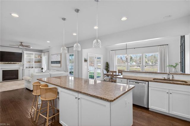 408 Mike TRL, Chesapeake, VA 23322