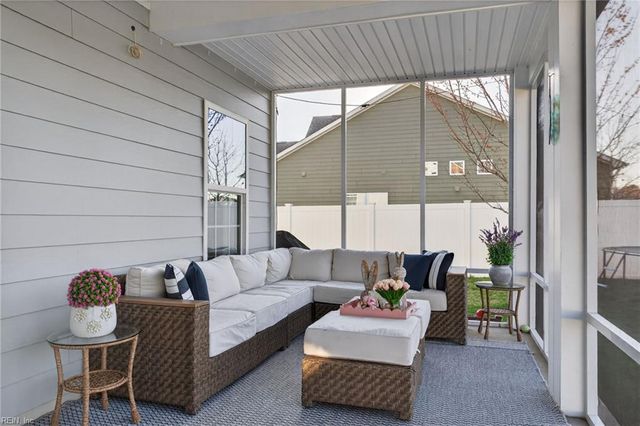 408 Mike TRL, Chesapeake, VA 23322