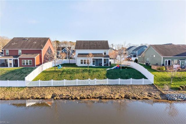 408 Mike TRL, Chesapeake, VA 23322