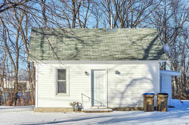 309 Denton Street, Manchester, IA 52057