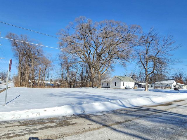 309 Denton Street, Manchester, IA 52057