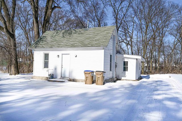 309 Denton Street, Manchester, IA 52057