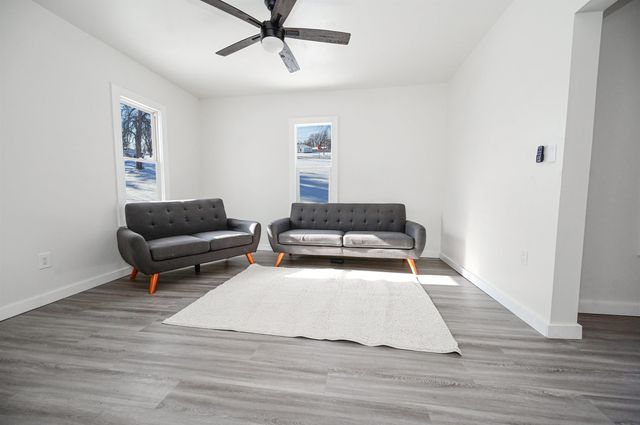 309 Denton Street, Manchester, IA 52057