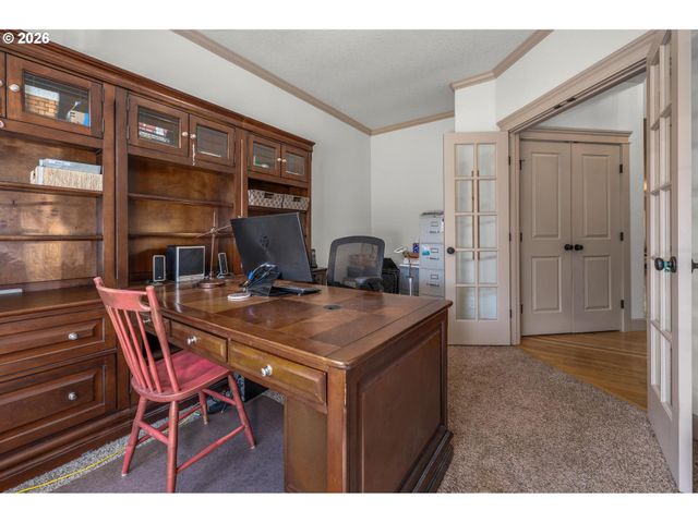 17893 Sw BARCELONA Ln, Beaverton, OR 97007