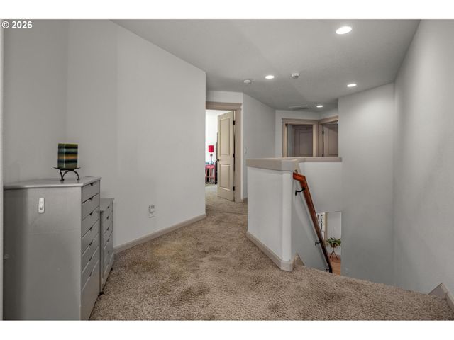 17893 Sw BARCELONA Ln, Beaverton, OR 97007