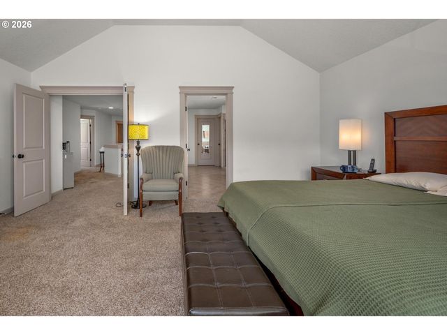 17893 Sw BARCELONA Ln, Beaverton, OR 97007
