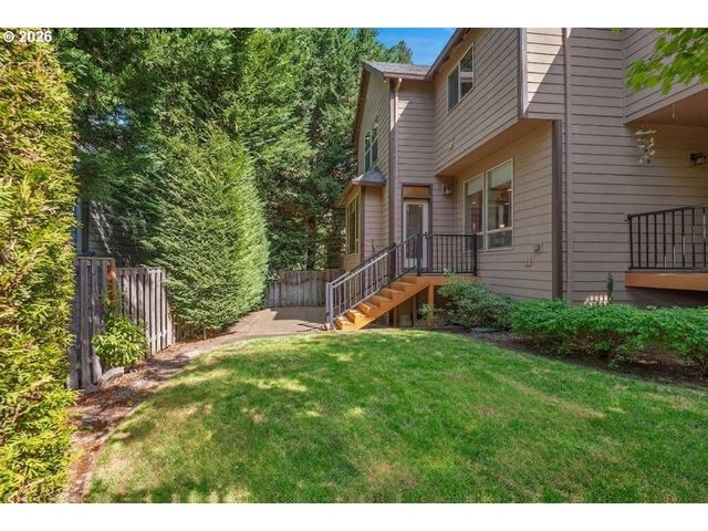 17893 Sw BARCELONA Ln, Beaverton, OR 97007