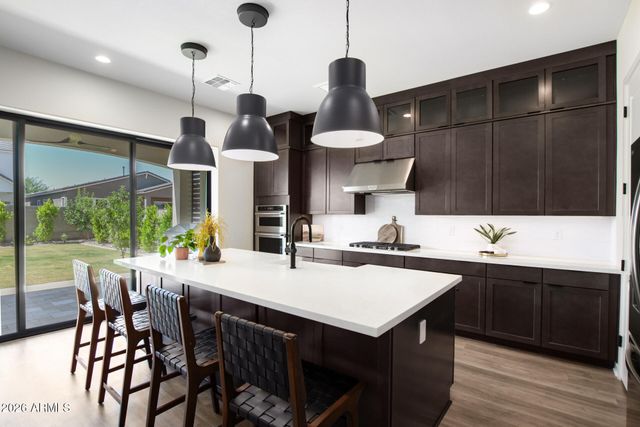 10115 E THUNDERBOLT Avenue, Mesa, AZ 85212