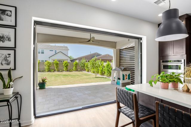 10115 E THUNDERBOLT Avenue, Mesa, AZ 85212