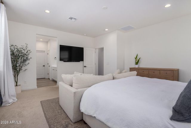 10115 E THUNDERBOLT Avenue, Mesa, AZ 85212