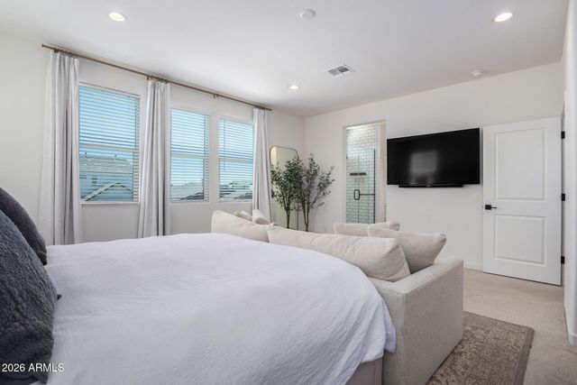 10115 E THUNDERBOLT Avenue, Mesa, AZ 85212