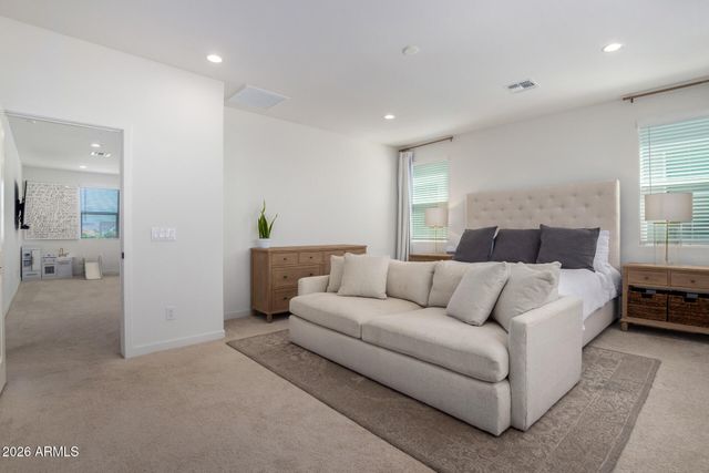 10115 E THUNDERBOLT Avenue, Mesa, AZ 85212