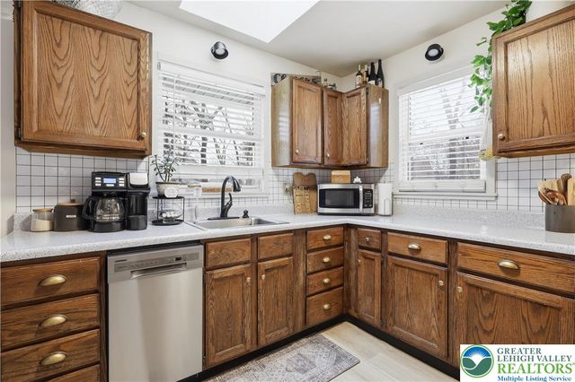 542 Highland Drive, Price Twp, PA 18302