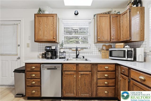 542 Highland Drive, Price Twp, PA 18302