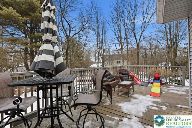 542 Highland Drive, Price Twp, PA 18302